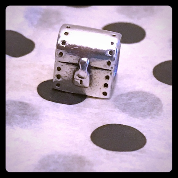 Auth Pandora 925 Silver Treasure Chest Charm