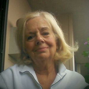 Meet your Posher, Sharon