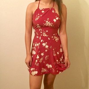 Super cute floral dress for summer