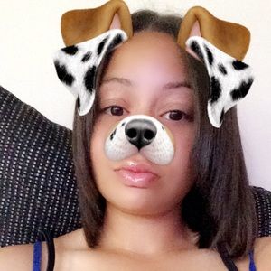 Meet your Posher, Donyelle