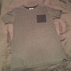 On The Byas men's dark grey/charcoal pocket tee