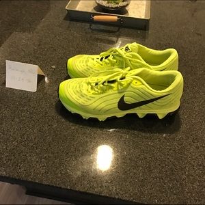 Nike Air Max Tailwind - size 9.5