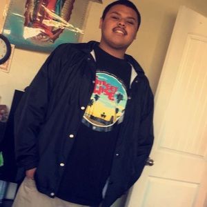 Meet your Posher, Javier