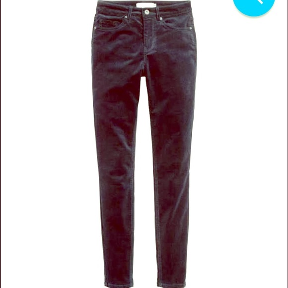 Black H&M corduroys. Size 8. Skinny