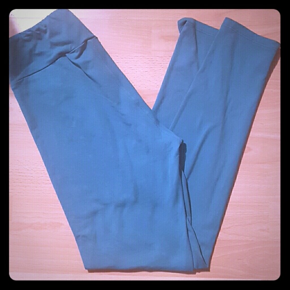 LuLaRoe OS Leggings in TEAL