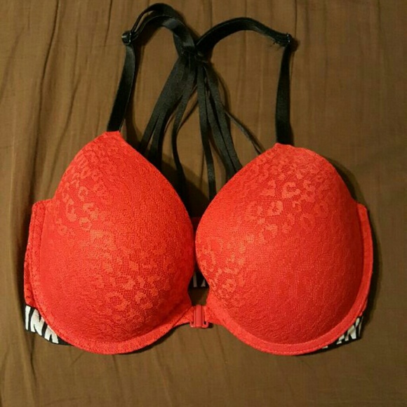 Victoria secret strappy back bra