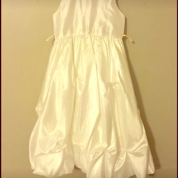 Girls flower girl dress