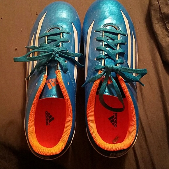 Blue n orange adidas cleats size 5 - Picture 3 of 5