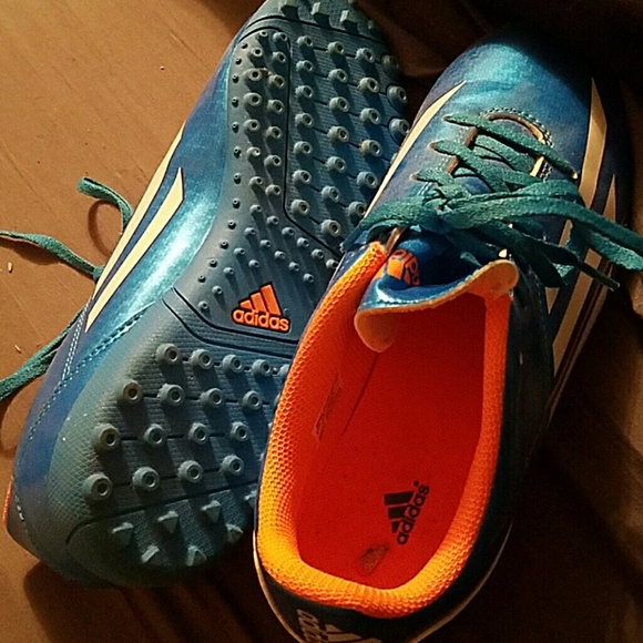 Blue n orange adidas cleats size 5 - Picture 5 of 5