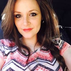 Meet your Posher, Kelli