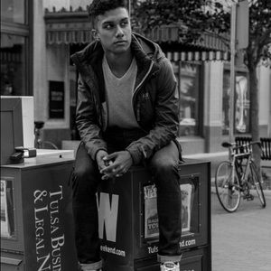 Meet your Posher, Luis