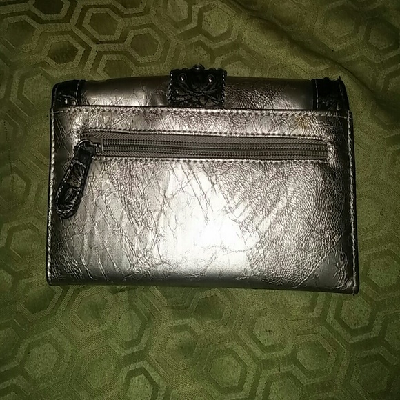 Wallet - Picture 2 of 4