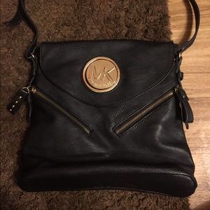 Black Michael kors purse