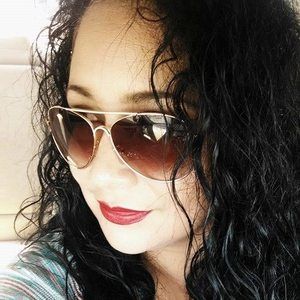 Meet your Posher, Claudia