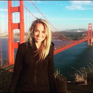 Meet your Posher, Christy