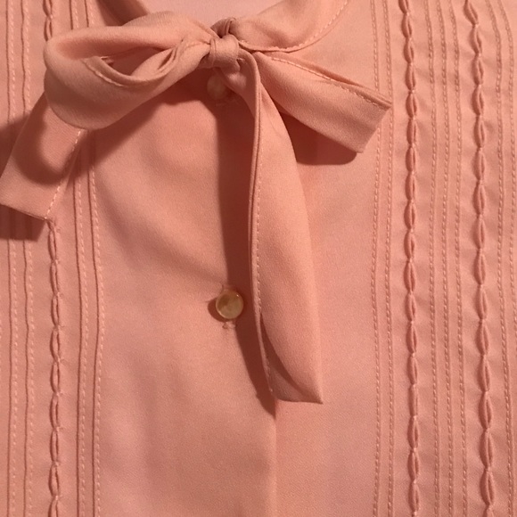 VINTAGE! Girly, and flirty pink blouse! - Picture 2 of 4