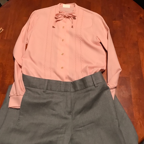 VINTAGE! Girly, and flirty pink blouse! - Picture 3 of 4