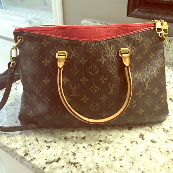 Louis Vuitton Pallas