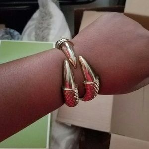 Claw Bracelet