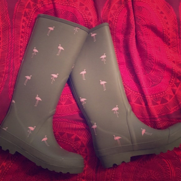 SOLD --Flamingo Rain Boots