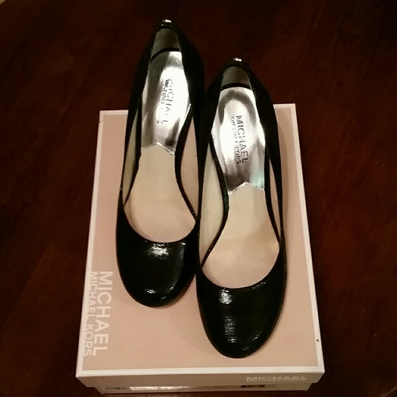 Michael Kors Presley Pump