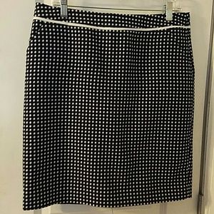 The Limited 12 petite navy polka dot skirt