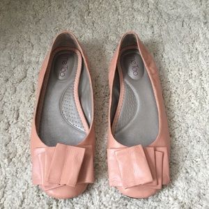 ...me Too light pink/rose flats