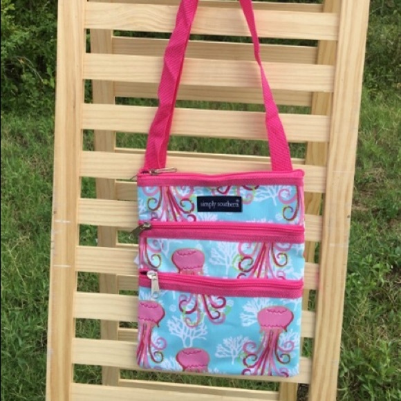 New simply southern Jellyfish cross body purse - Picture 2 of 3