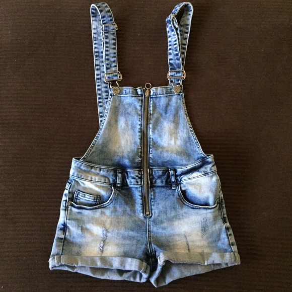 Asos Noisy May Petite Dungaree Shorts - Picture 1 of 4