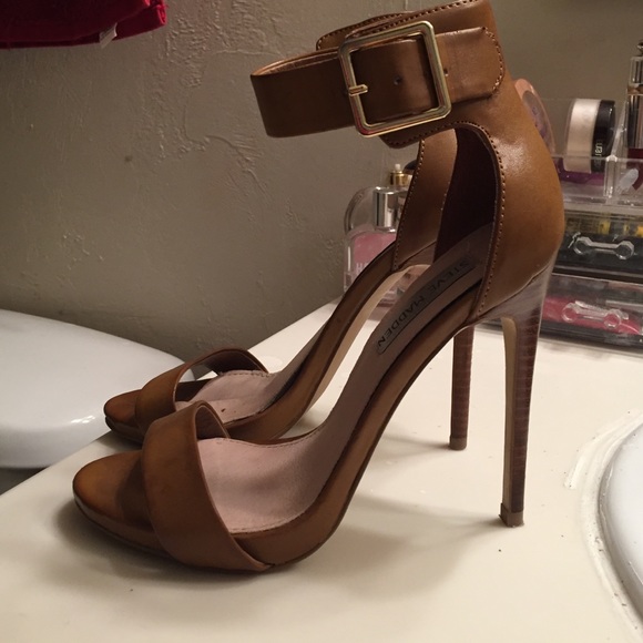 Steve Madden Buckle Heels