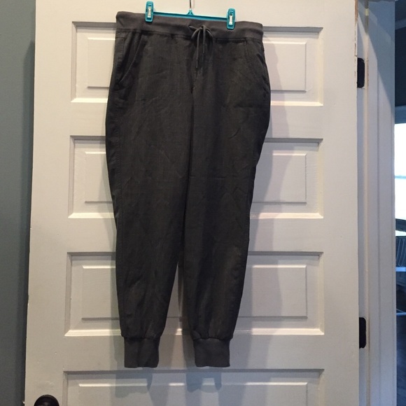 Athleta lightweight wool blend Jogger pants