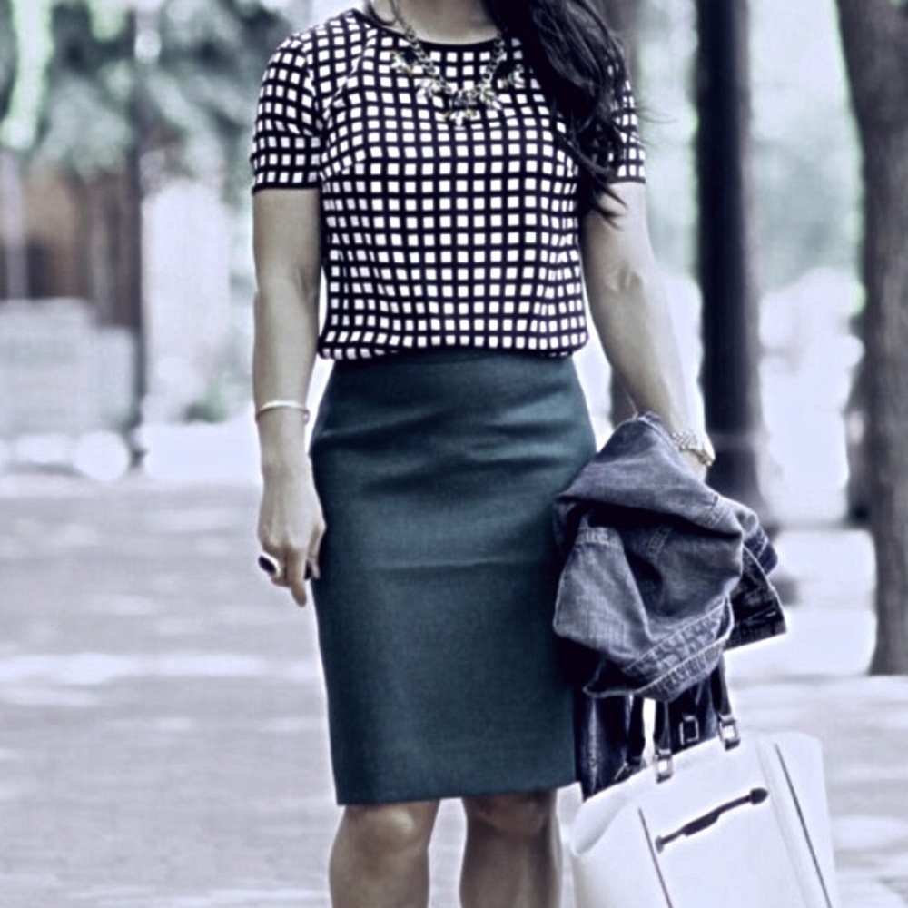 Karen Scott Skirt Lined & Moss Green Size 14 P