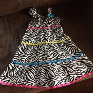 Adorable!! Girls zebra print dress sz 6.