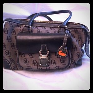 Dooney and Bourke purse