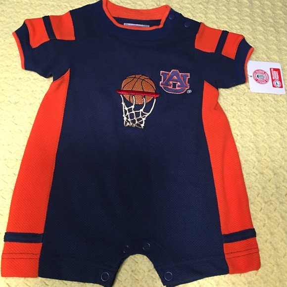 NWOT Infant Onesie's Bundle - Picture 2 of 5