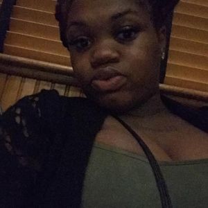 Meet your Posher, Ronetta