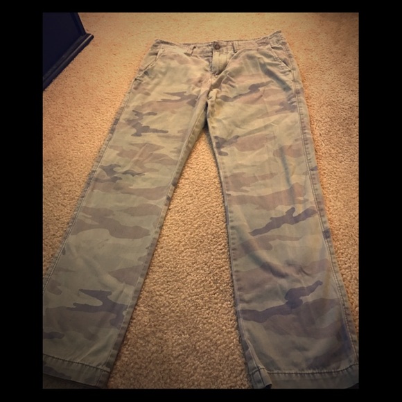 American Eagle Camo Jeans