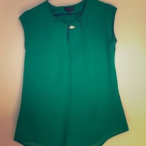 The Limited Kelly green sleeveless top