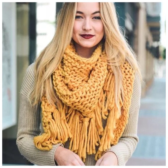 Accessories - 💜 Soft Chunky Scarf