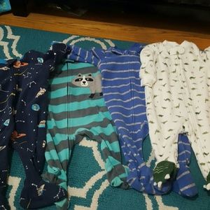 6 month size baby pajamas -
