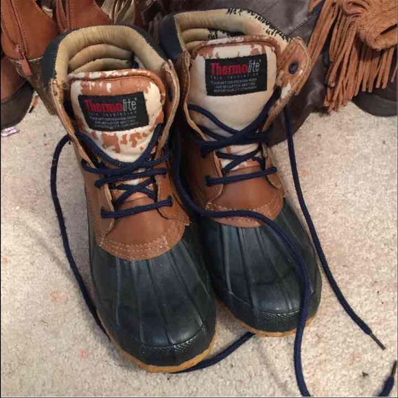 Duck boots