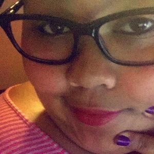 Meet your Posher, Brittney