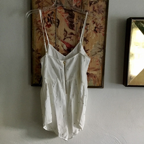 NWT AMUSE SOCIETY REVOLVE JUMPSUIT ROMPER IVORY GOLD EMBE ROMPER M - Picture 6 of 16