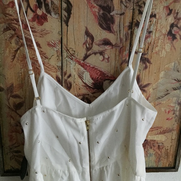 NWT AMUSE SOCIETY REVOLVE JUMPSUIT ROMPER IVORY GOLD EMBE ROMPER M - Picture 11 of 16