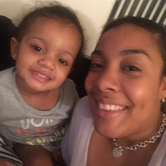 Meet your Posher, Maya