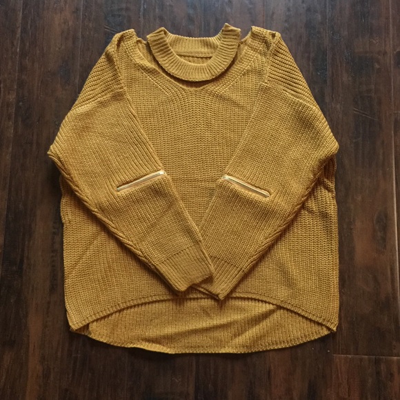 **RESERVED** Zipper Sleeve Chunky Choker Sweater