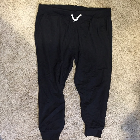BLACK SWEATPANTS MID CALF XL