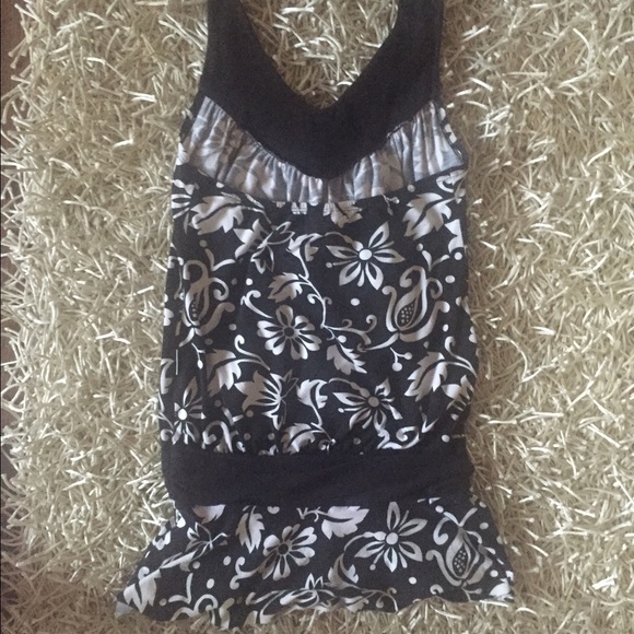 Halter Top - Picture 2 of 2