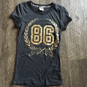 Victoria's Secret PINK tee
