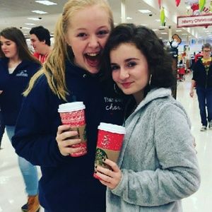 Meet your Posher, Brittney